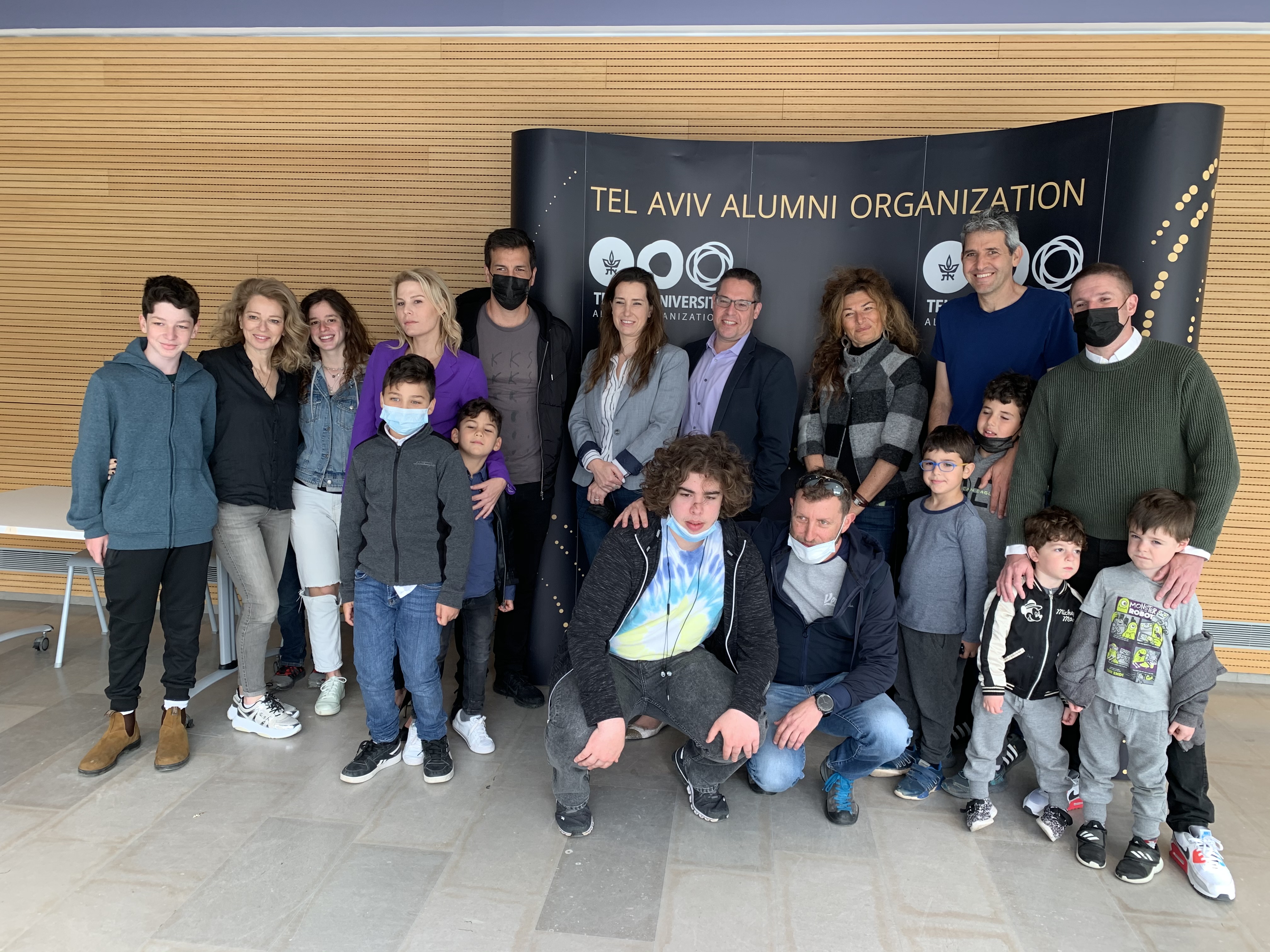 Right to Left: Ran Fuhrer, Eitan & Yair, Dan Karmon, Elad & Yuval, Sigalit Ben Hayoun, Amos Elad, Yael Regev, Tomer Blustein, Karen Schwok, Yotam & Nathan, Keren Shaked, Roy & Tamar, Sitting: Jacob Frand & son Gilad